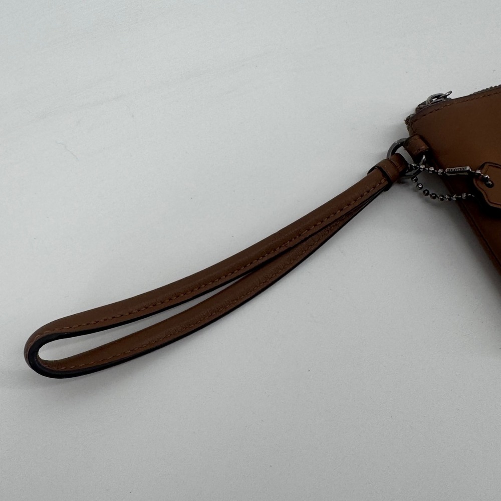 Coach x Pac-Man Limited Edition Leather Wristlet Saddle Brown F54841 - Picture 3 of 6